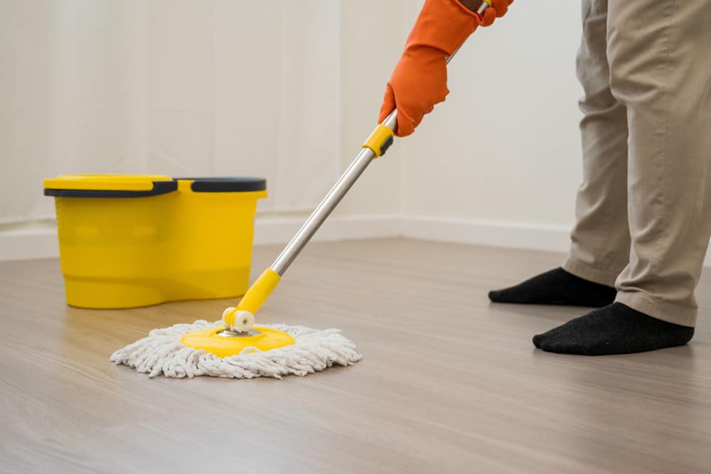 mop sweeping training