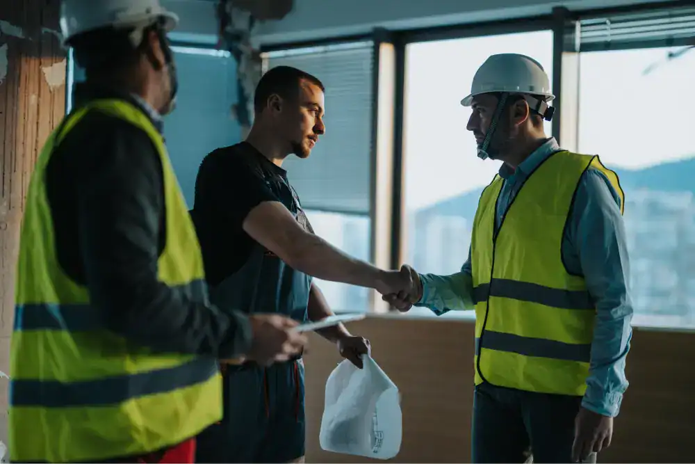 what is contractor management explained